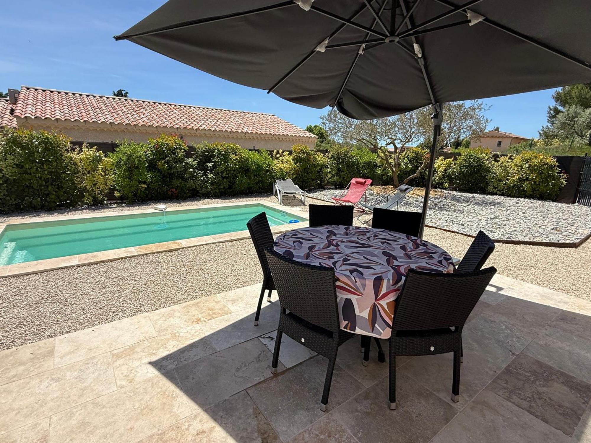 Villa Santa - Piscine - Wi-Fi - Proche Ventoux - Ideal Cyclistes Mormoiron Buitenkant foto